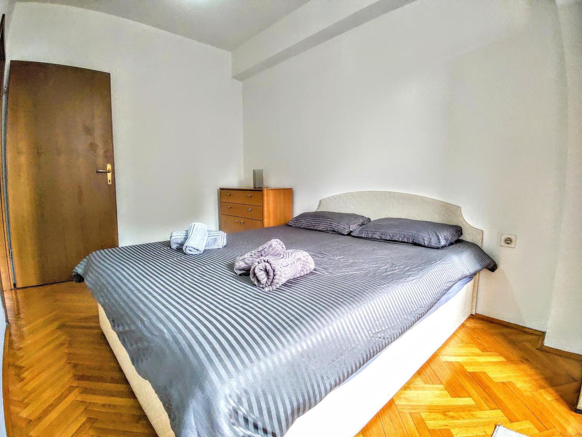 Apartment Nate'S Place Скопье Экстерьер фото